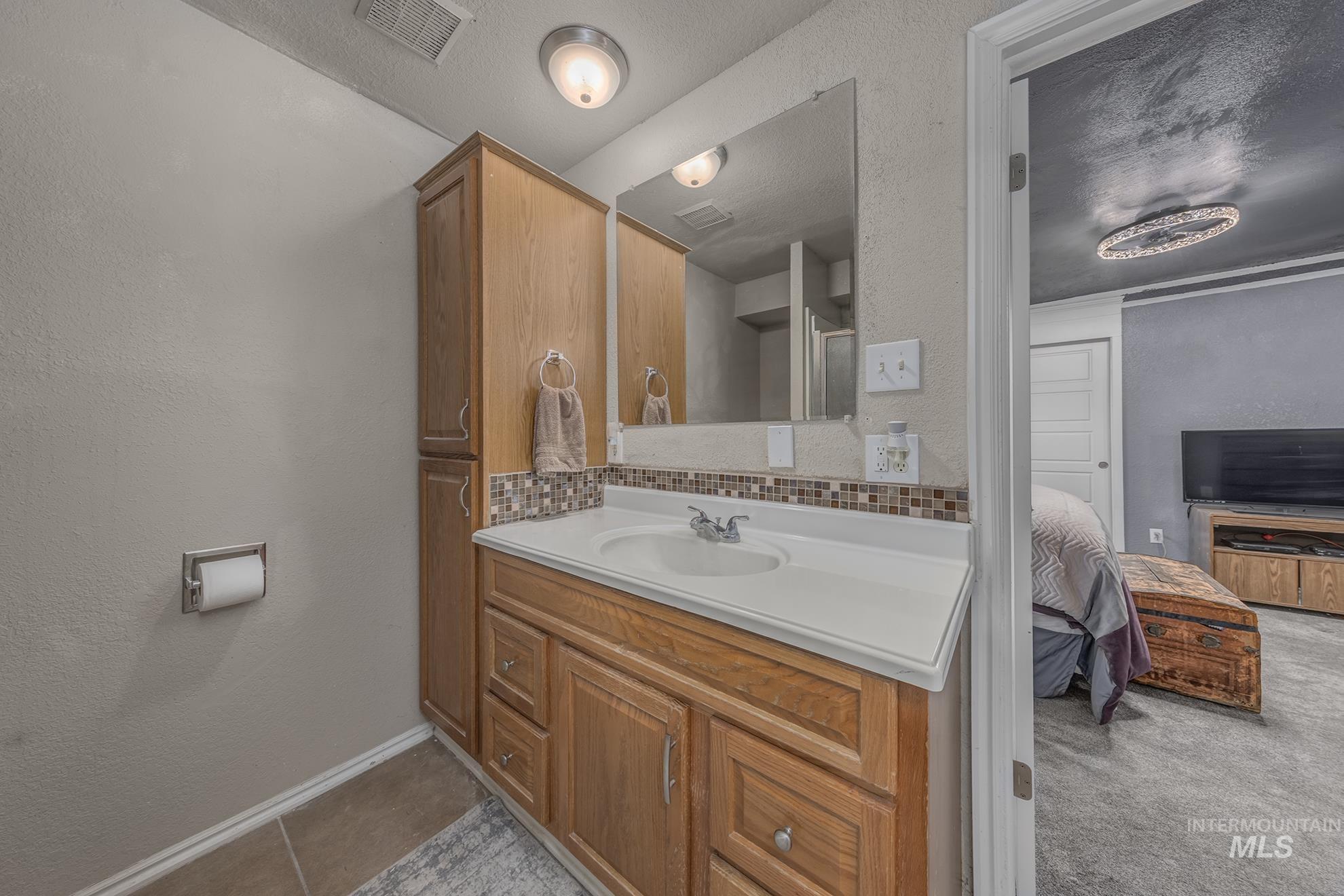 29390 Old Fort Boise Rd Property Photo 16