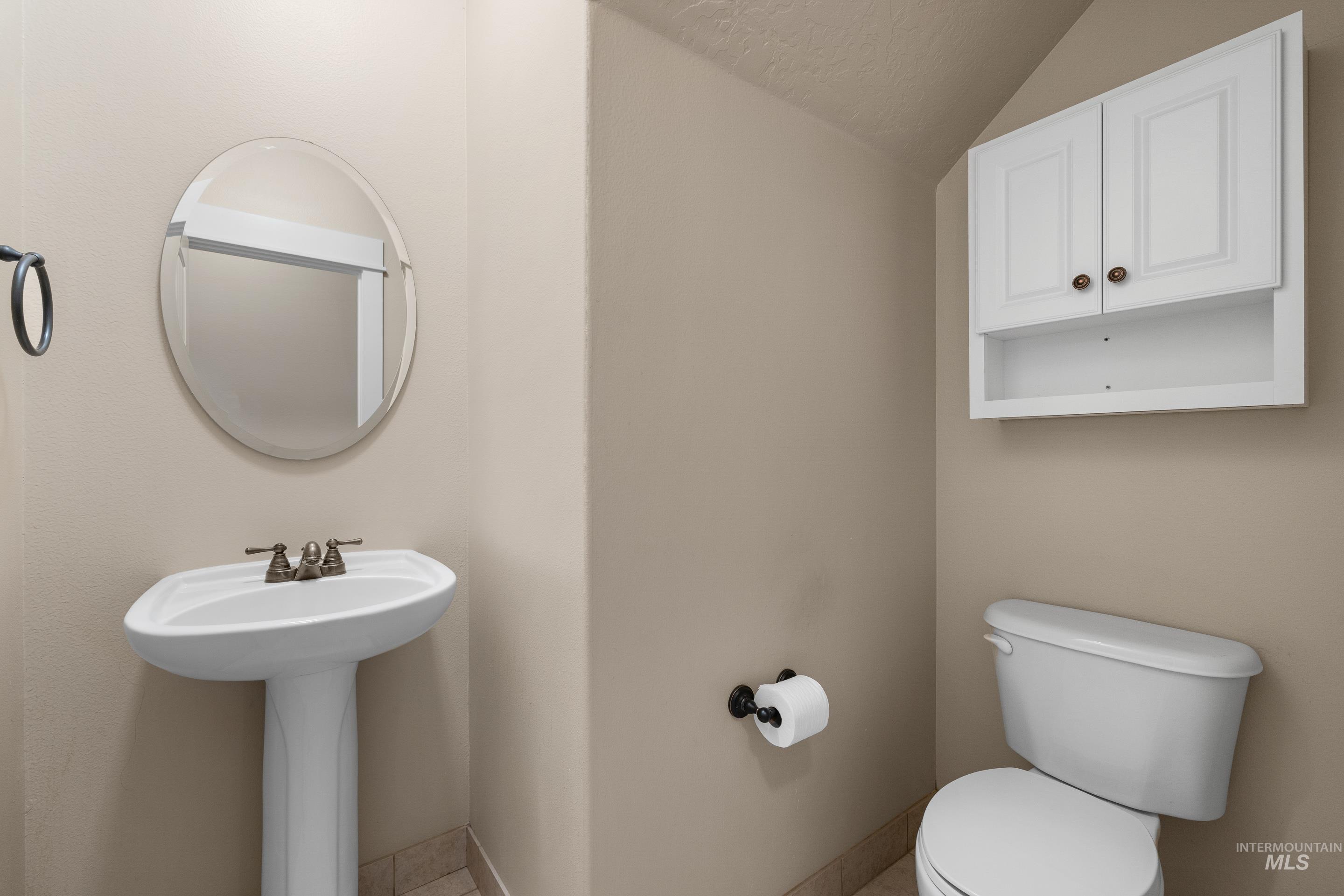 527 N Lyngate Pl Property Photo 28