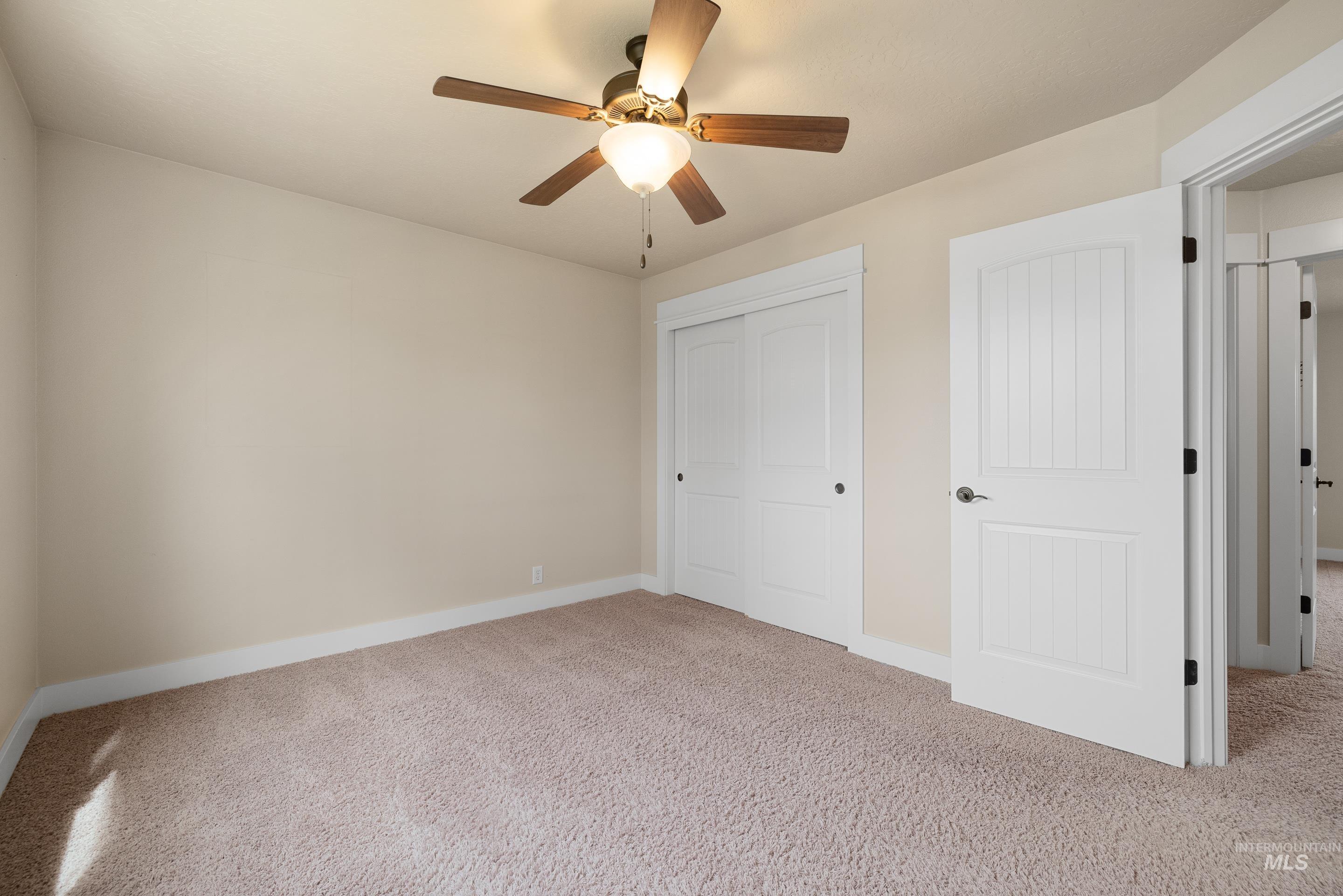527 N Lyngate Pl Property Photo 33