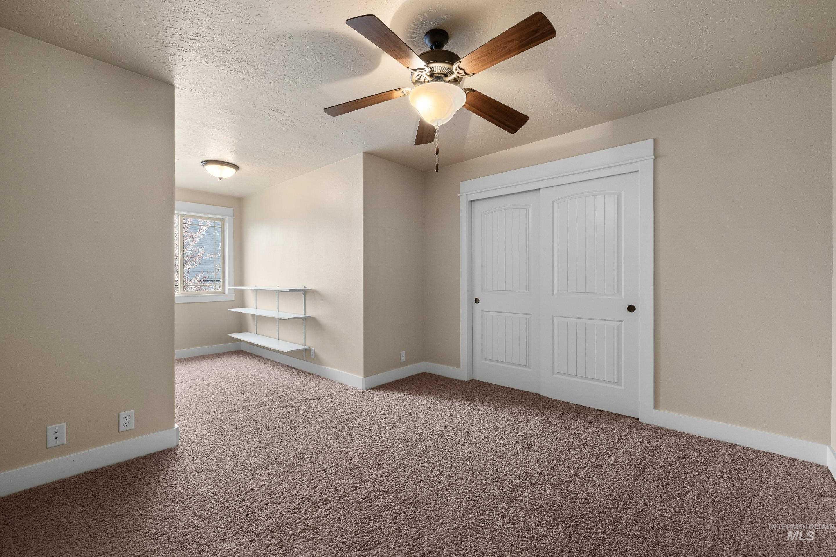527 N Lyngate Pl Property Photo 39