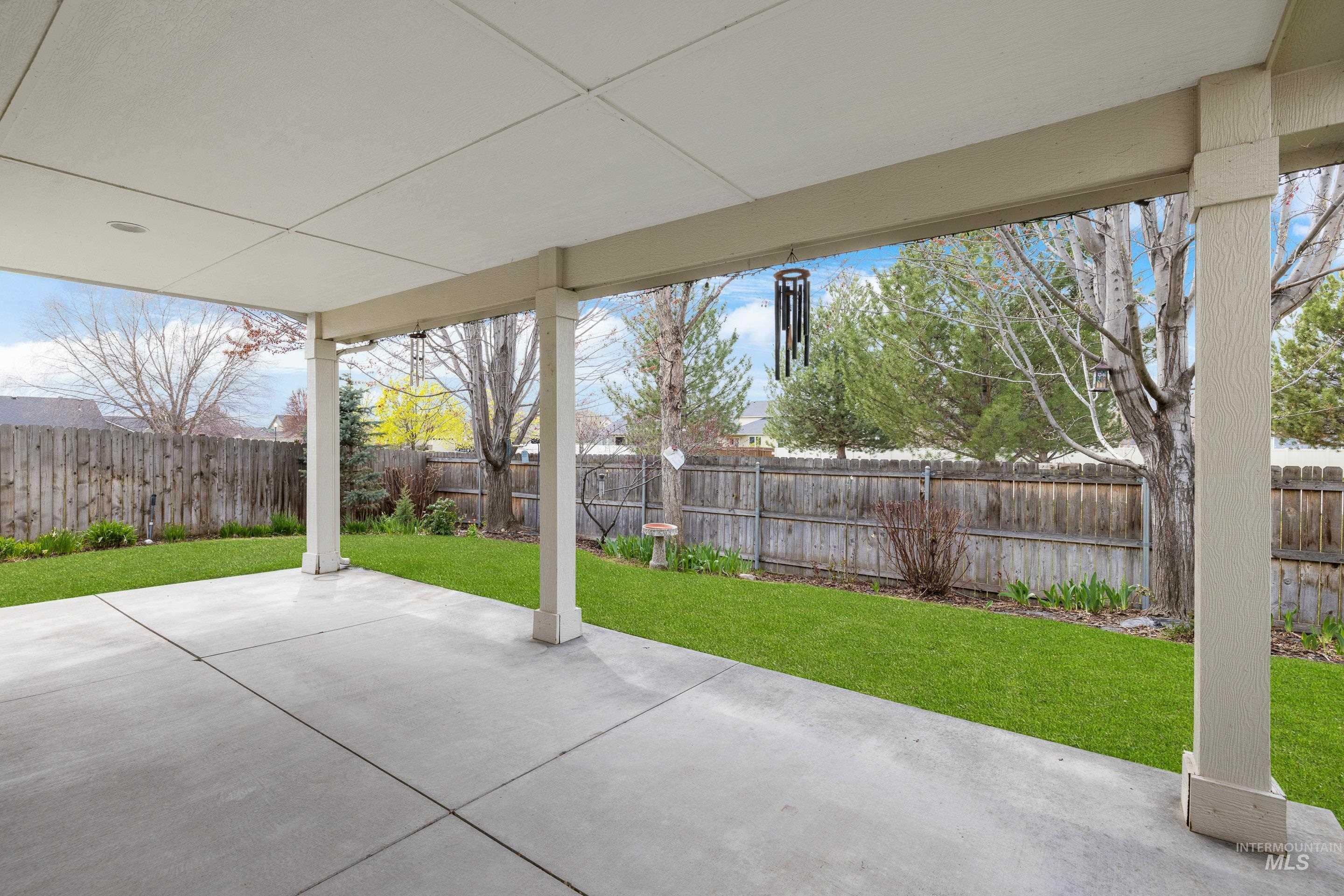 527 N Lyngate Pl Property Photo 41