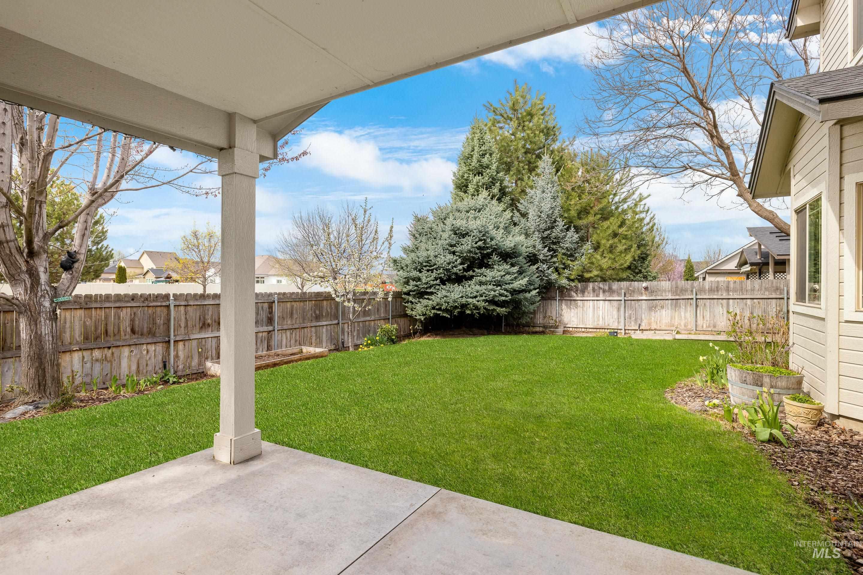 527 N Lyngate Pl Property Photo 42