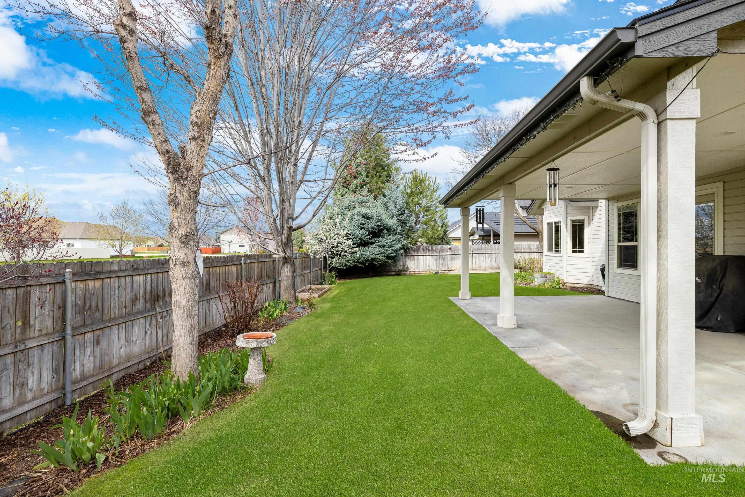 527 N Lyngate Pl Property Photo 45