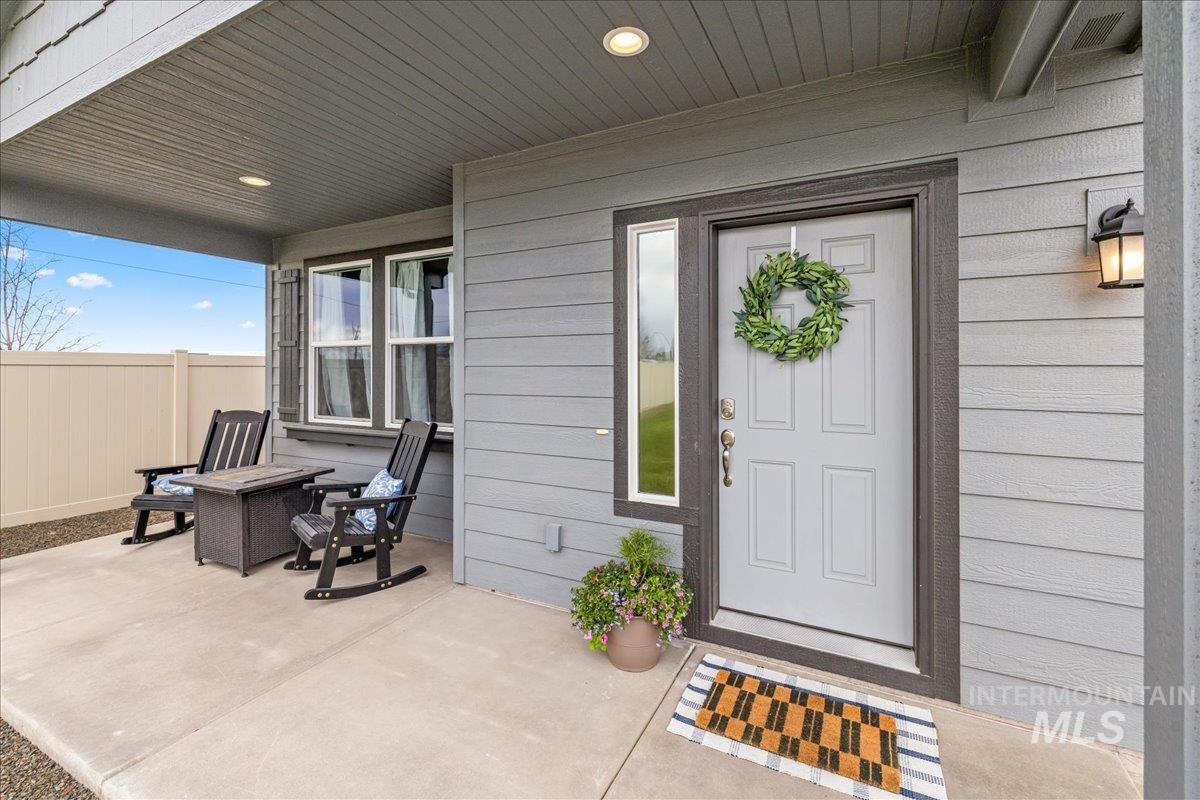 505 Bolson Place Property Photo 3