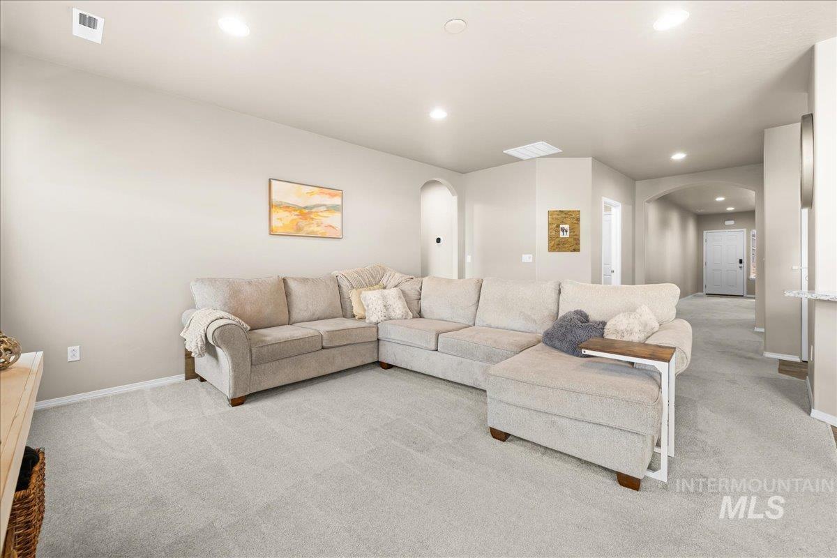 505 Bolson Place Property Photo 12