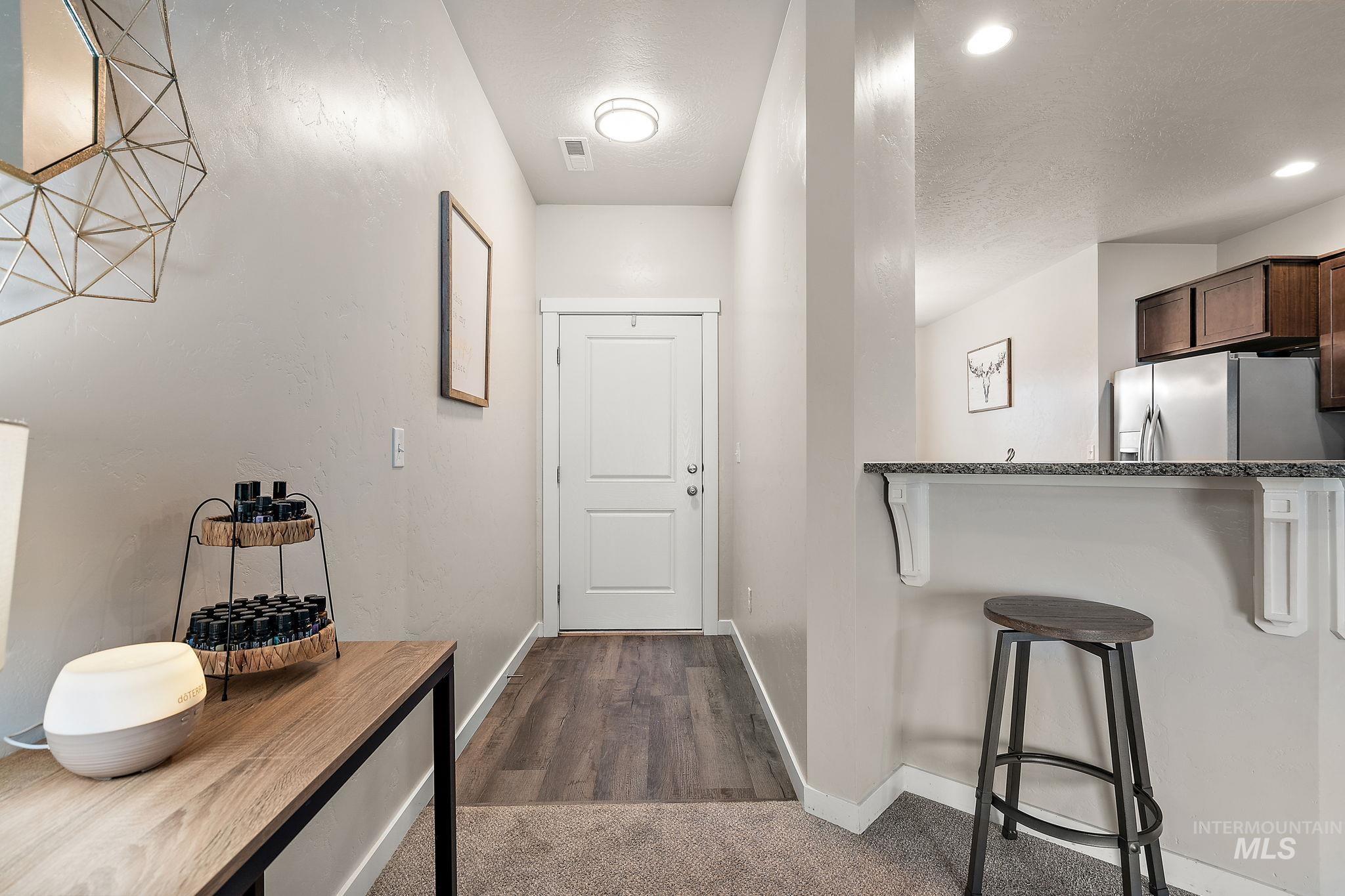 1118 Argence Property Photo 4