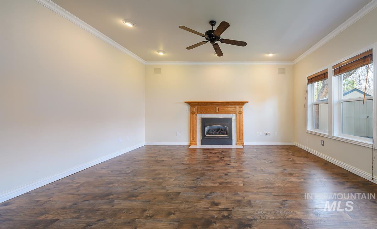 5117 W Cove St Property Photo 12