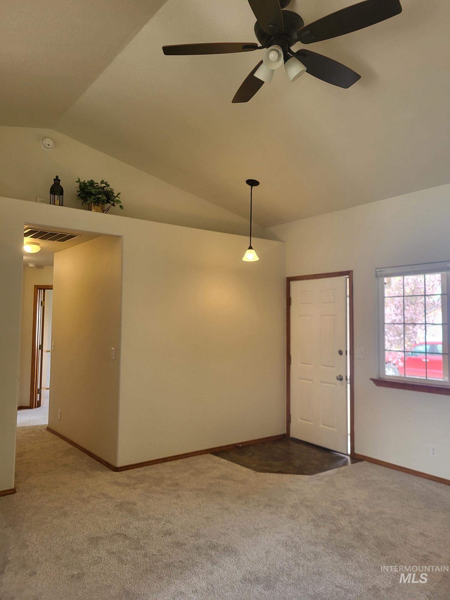 9409 W Wakefield Ct. Property Photo 3