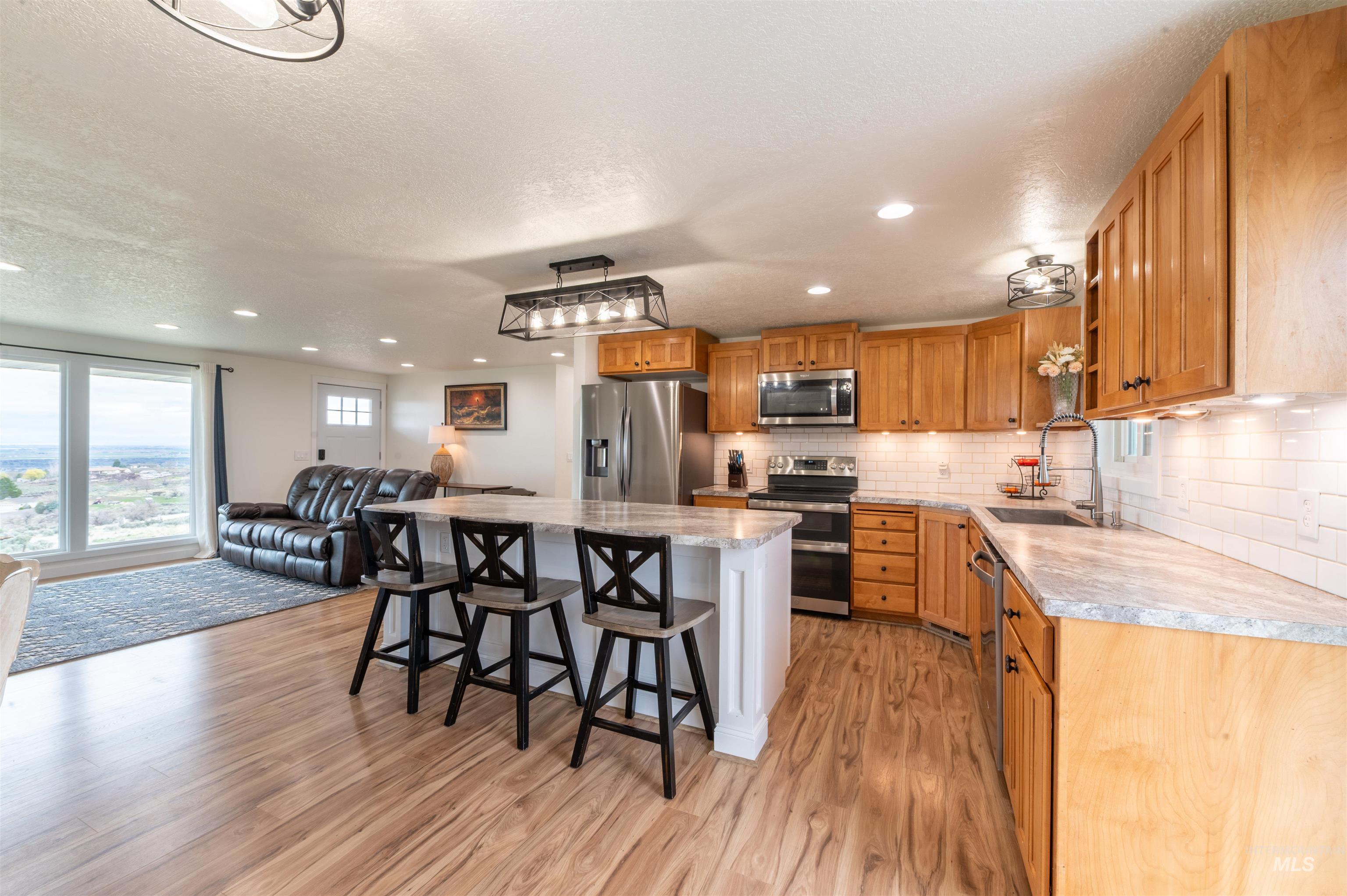4335 Canyon View Ln Property Photo 14