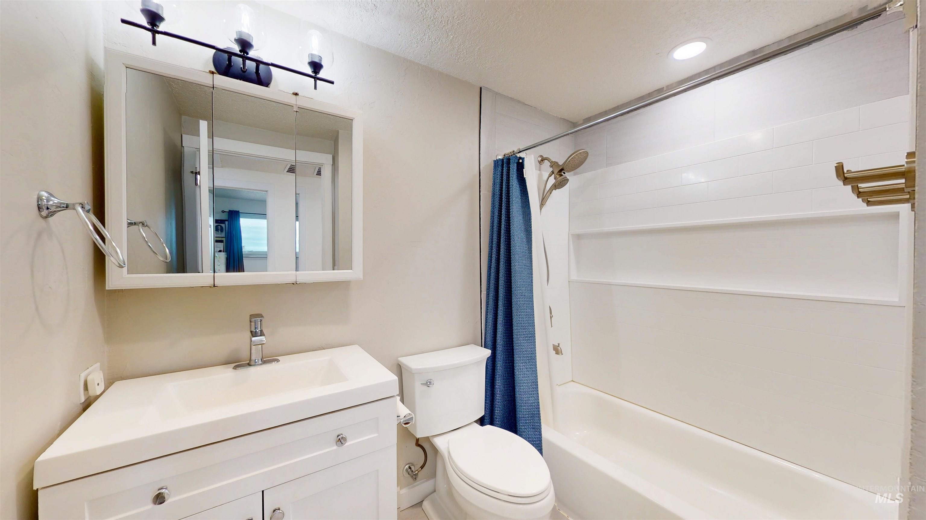 4335 Canyon View Ln Property Photo 34