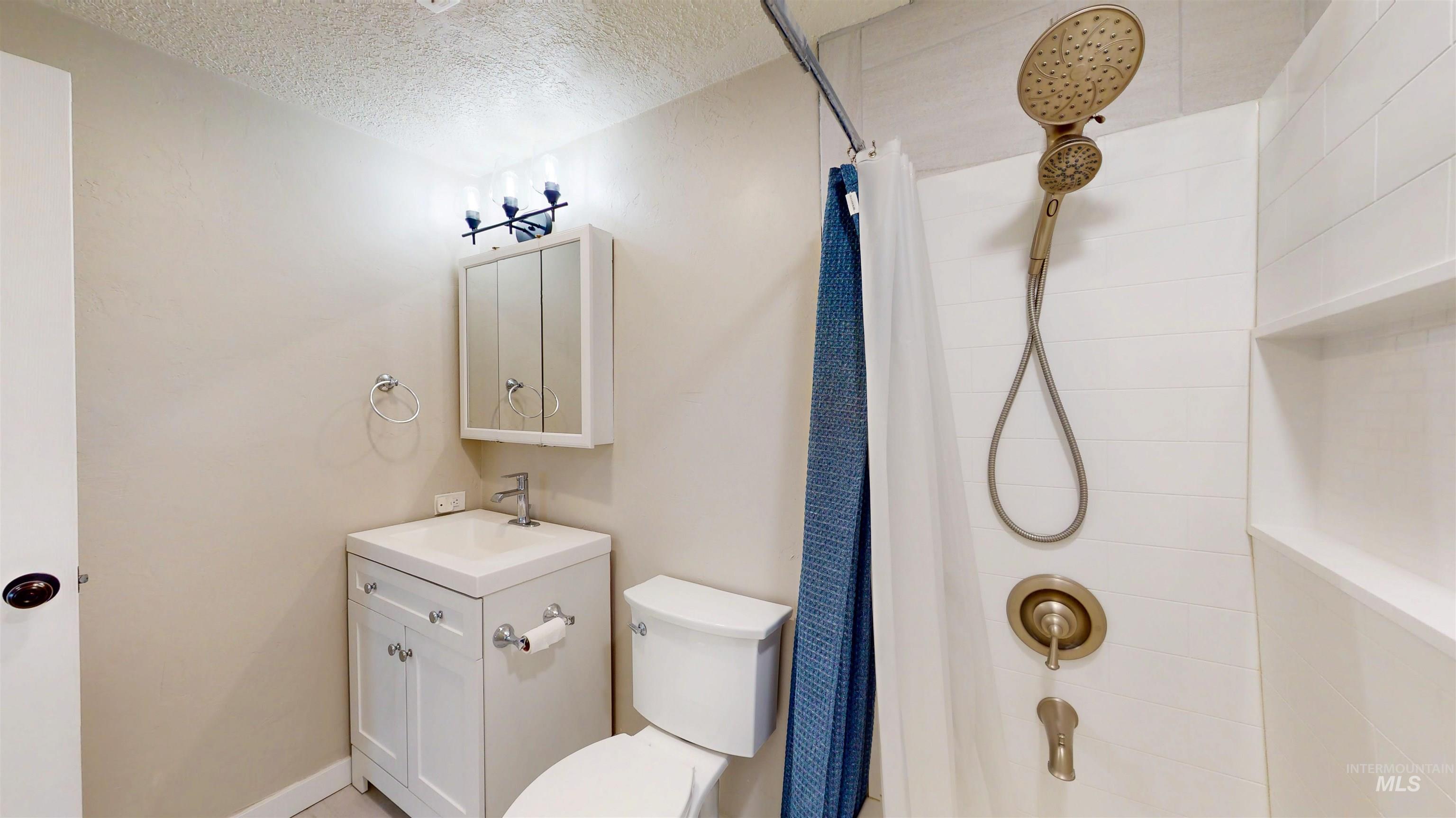 4335 Canyon View Ln Property Photo 35