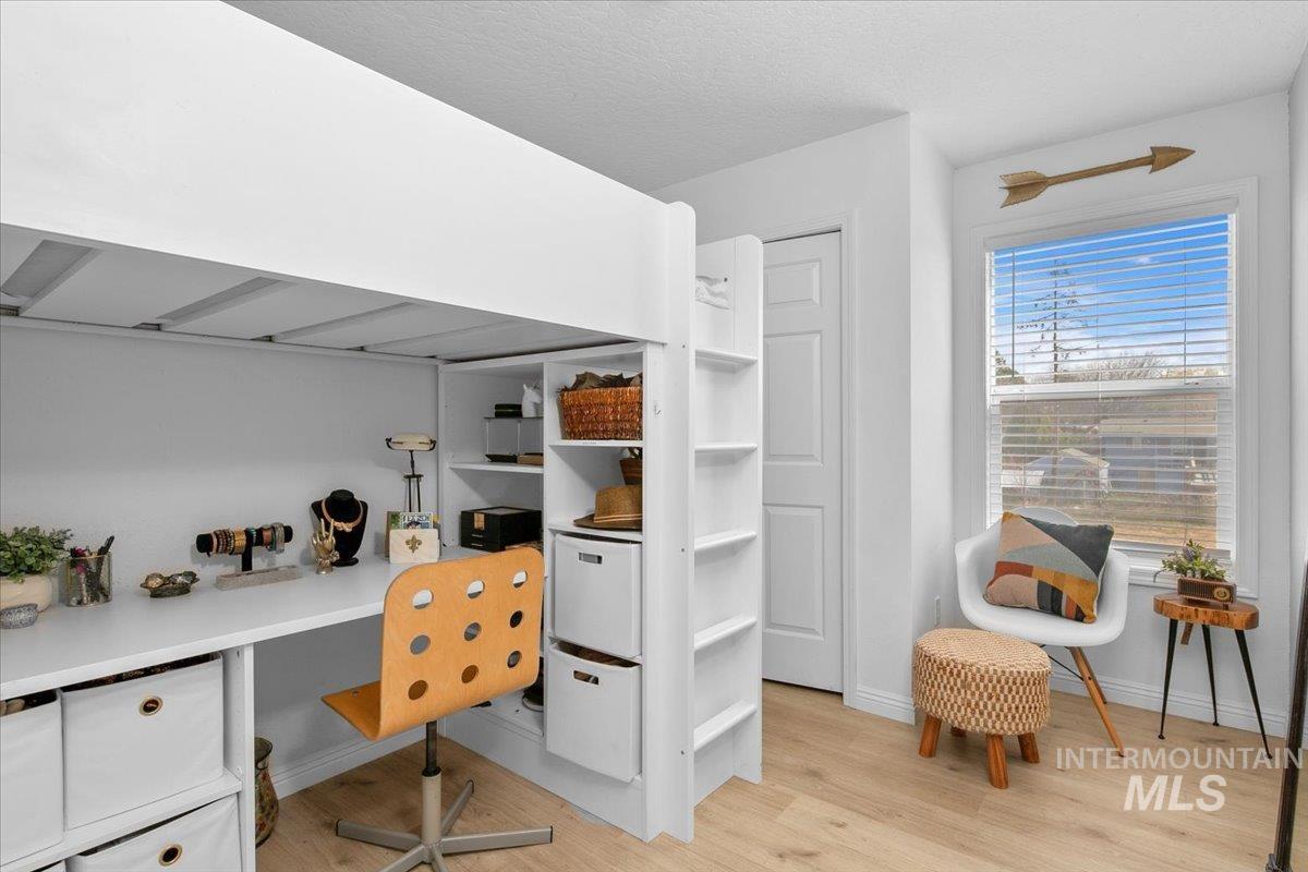 1821 Topaz Ct Property Photo 23