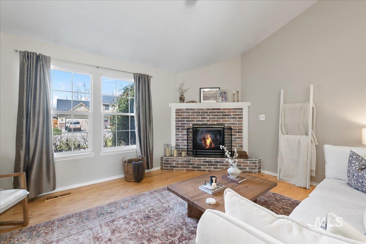 1767 W Lowry St Property Photo 13