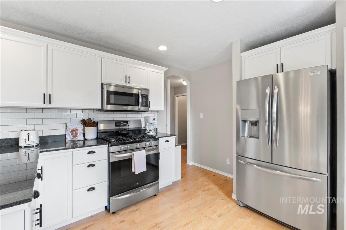 1767 W Lowry St Property Photo 20