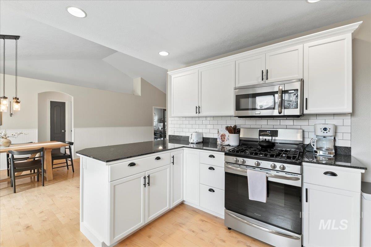 1767 W Lowry St Property Photo 21