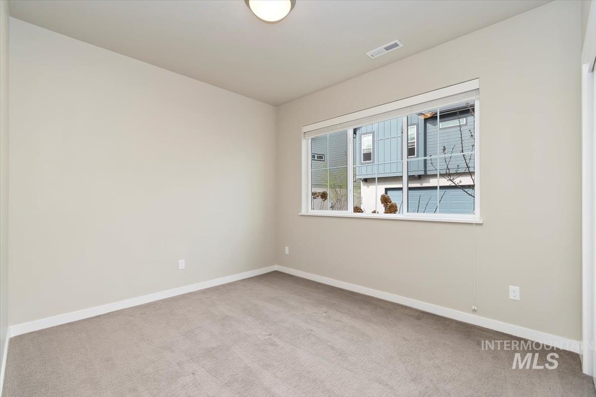 3363 E Trifecta Lane Property Photo 25