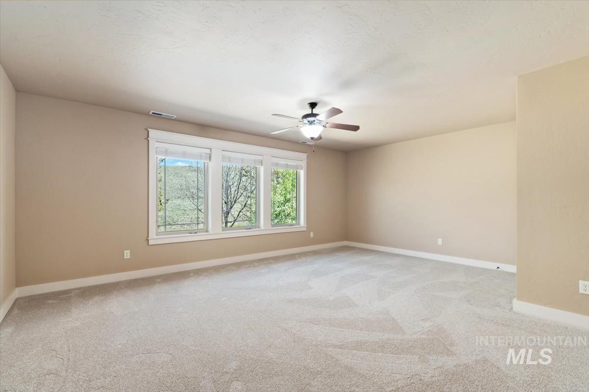 11872 N Humphreys Pl Property Photo 25