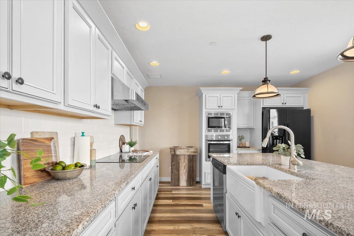 8618 Latimore Ln Property Photo 13