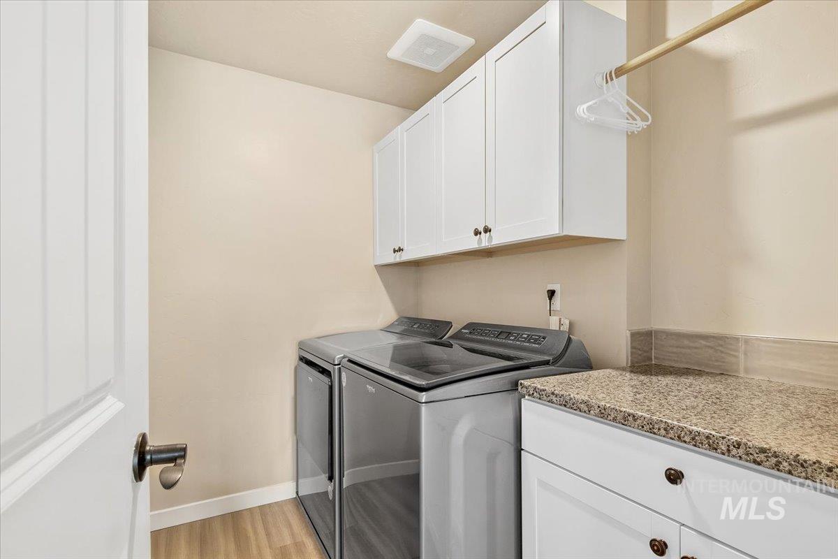 8618 Latimore Ln Property Photo 28