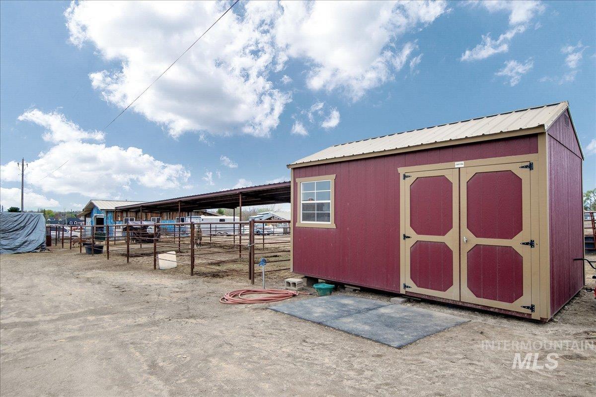 8618 Latimore Ln Property Photo 33