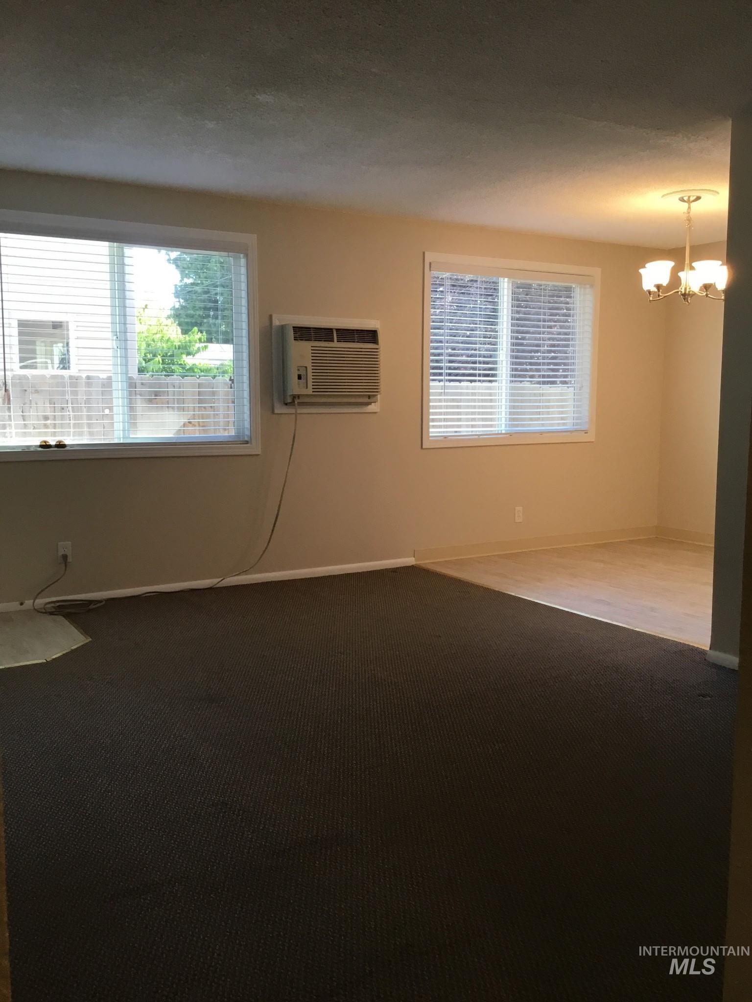 203 S Ruby Street Property Photo 6