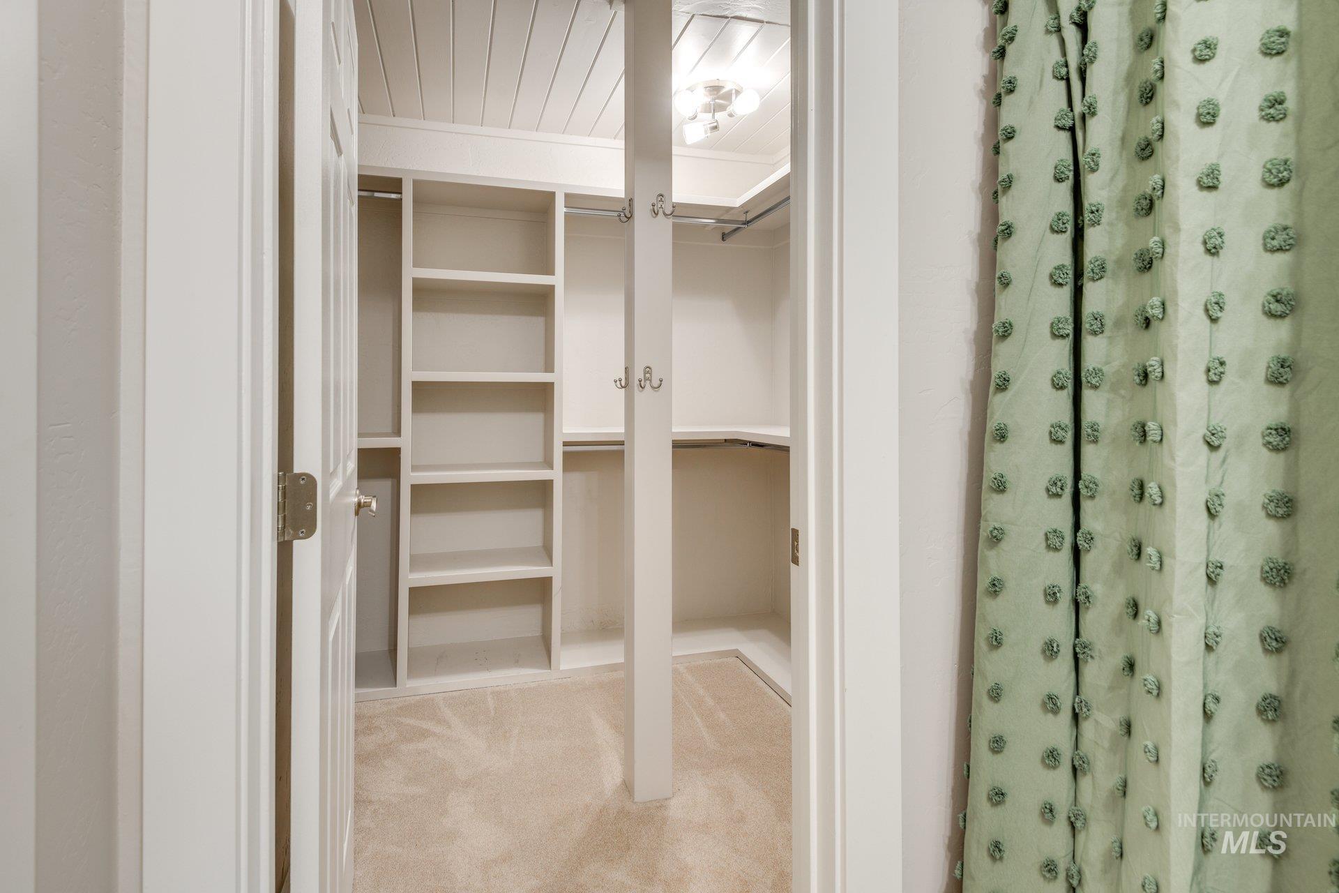 1102 Maurice St. Property Photo 12