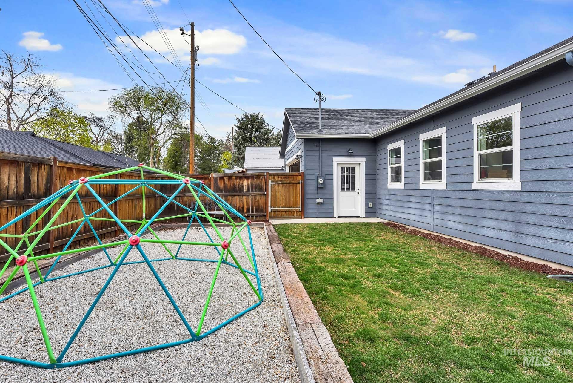 1817 S Denver Ave Property Photo 42