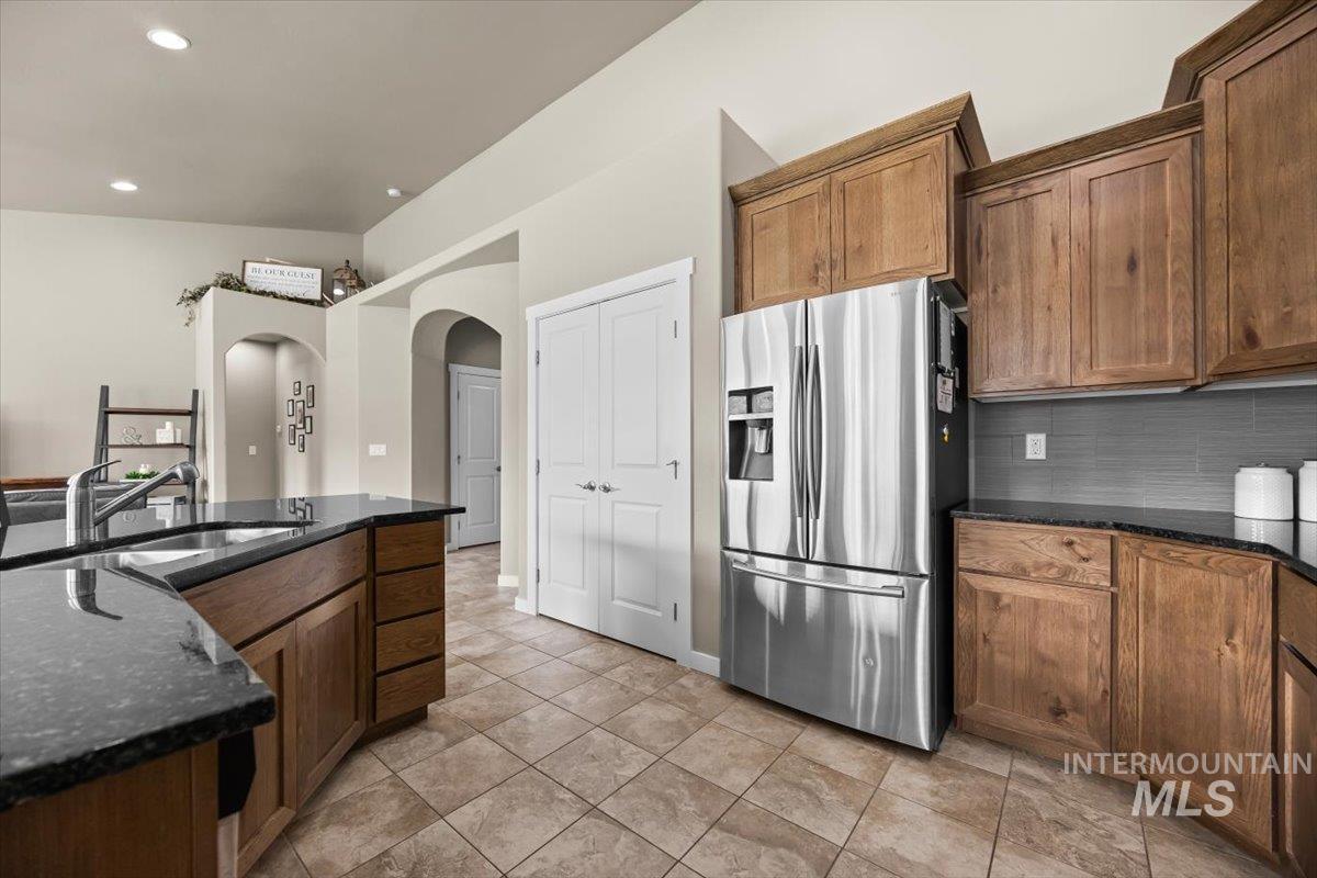 18040 N Streams Edge Way Property Photo 16