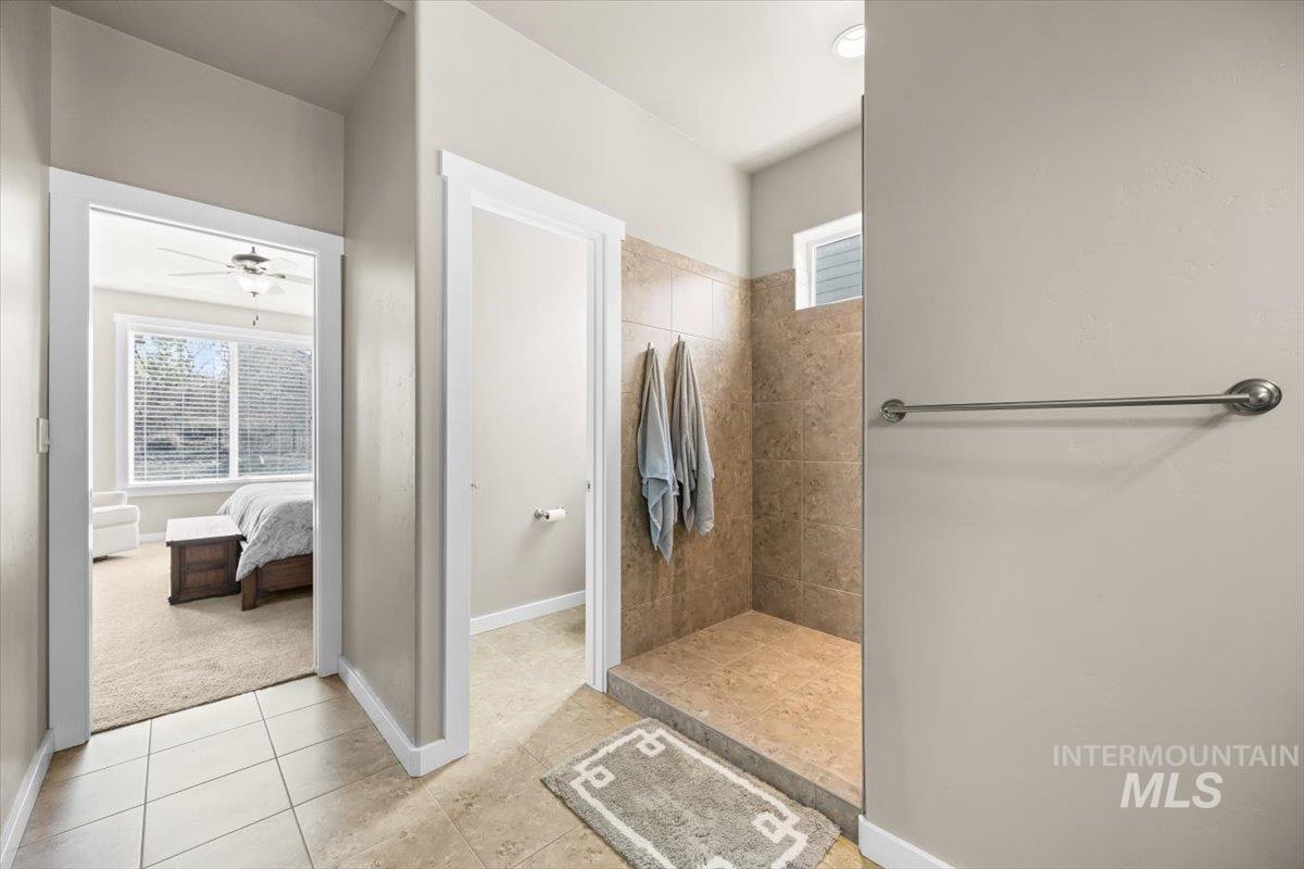 18040 N Streams Edge Way Property Photo 28