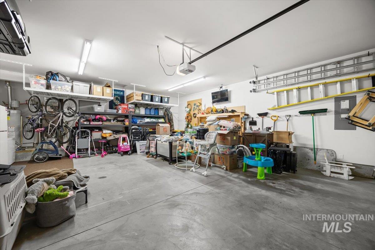 18040 N Streams Edge Way Property Photo 41