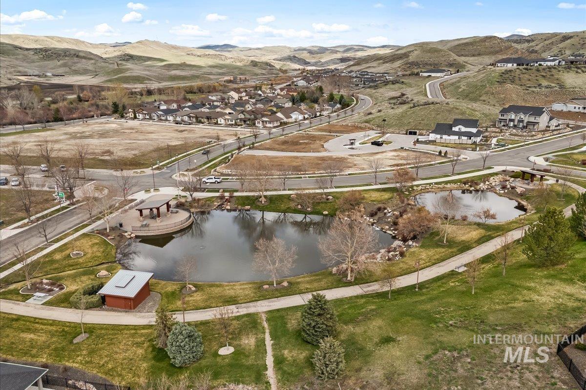 18040 N Streams Edge Way Property Photo 48