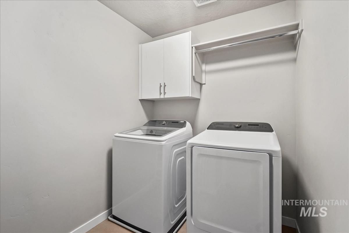 4084 E Esperanto St Property Photo 27