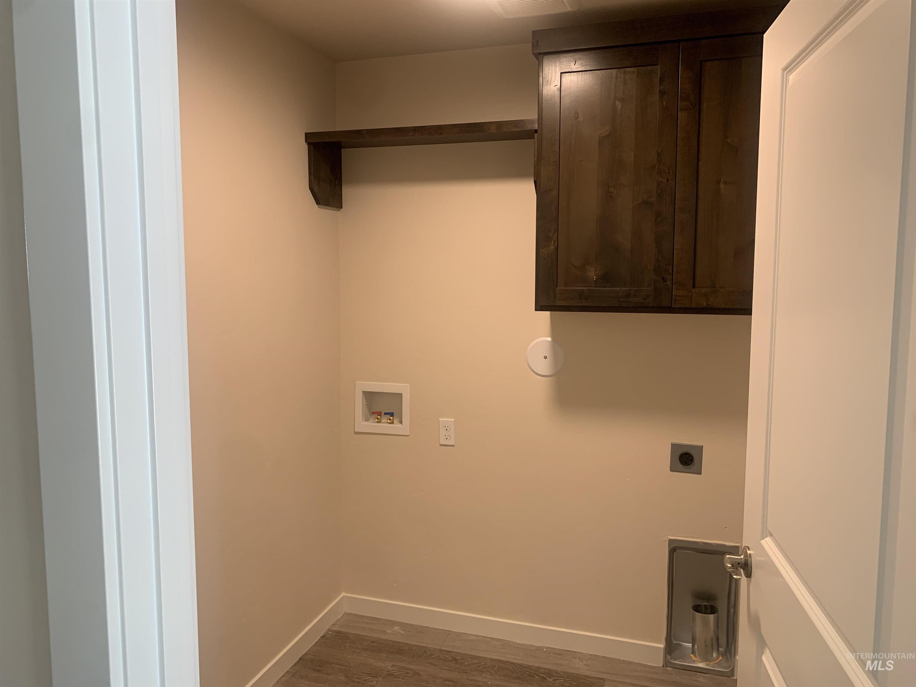 9585 W Sussex Property Photo 10