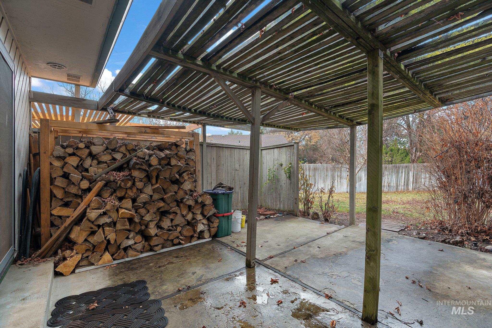 4829 S Chinook Ave Property Photo 44