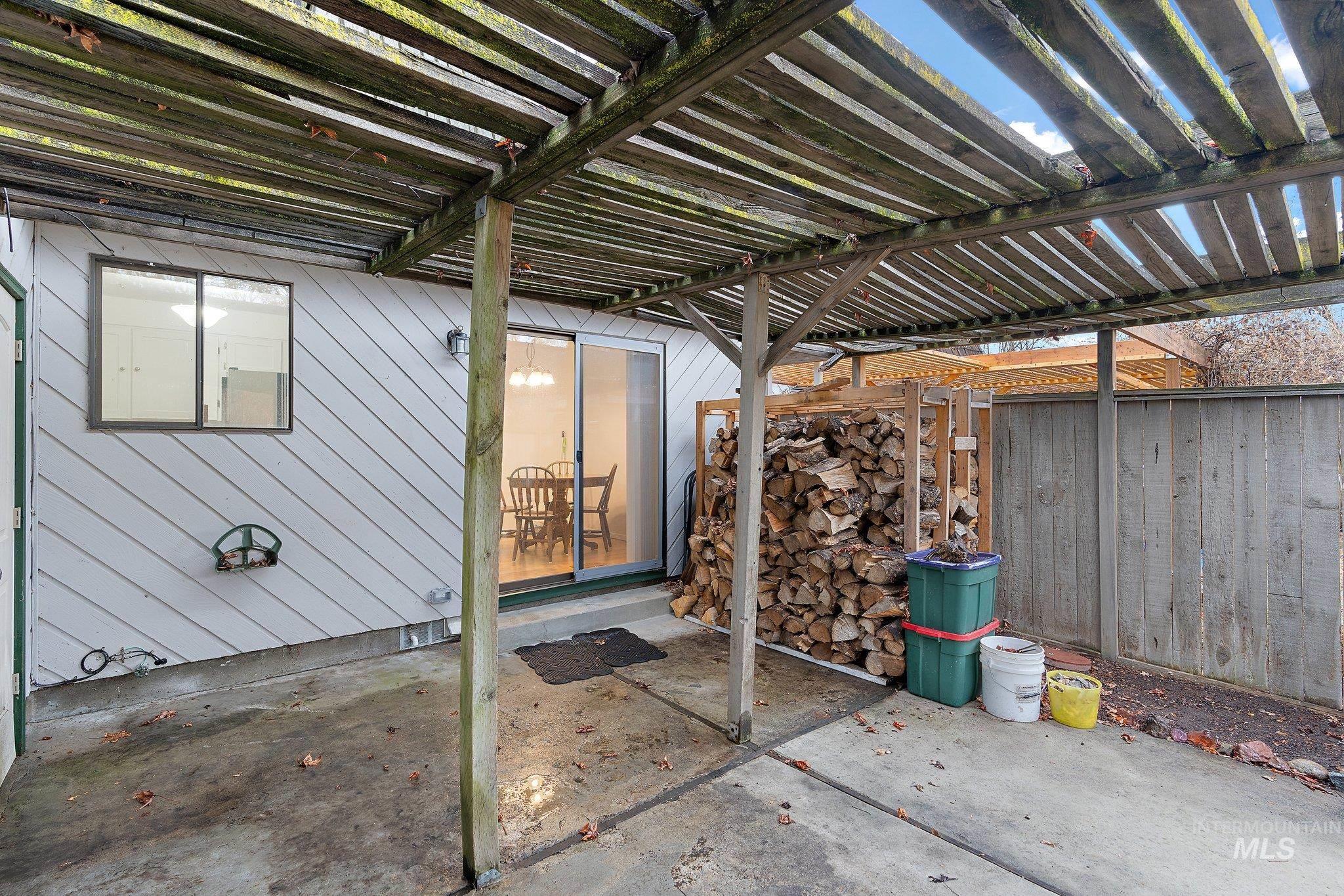 4829 S Chinook Ave Property Photo 48
