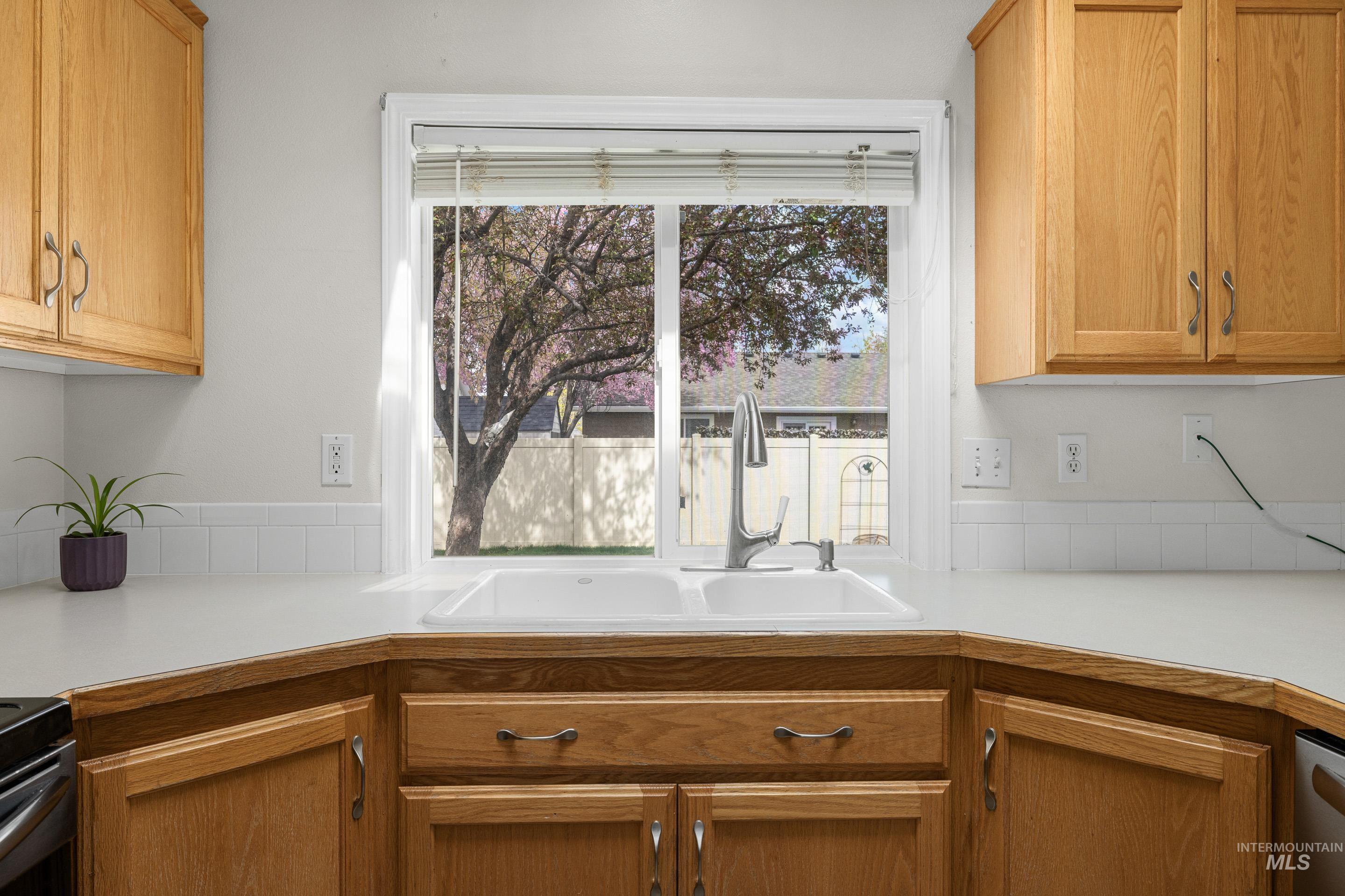 14390 W White Hawk Property Photo 9