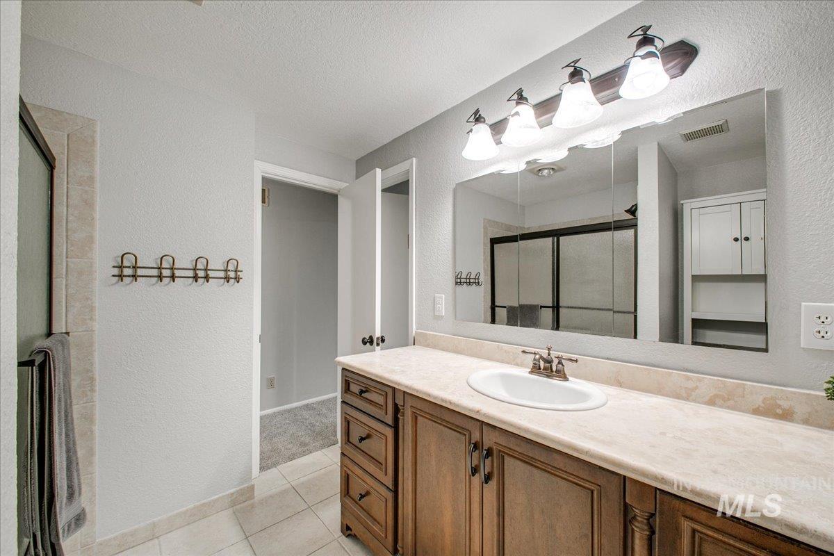 10771 W Amity Road Property Photo 44