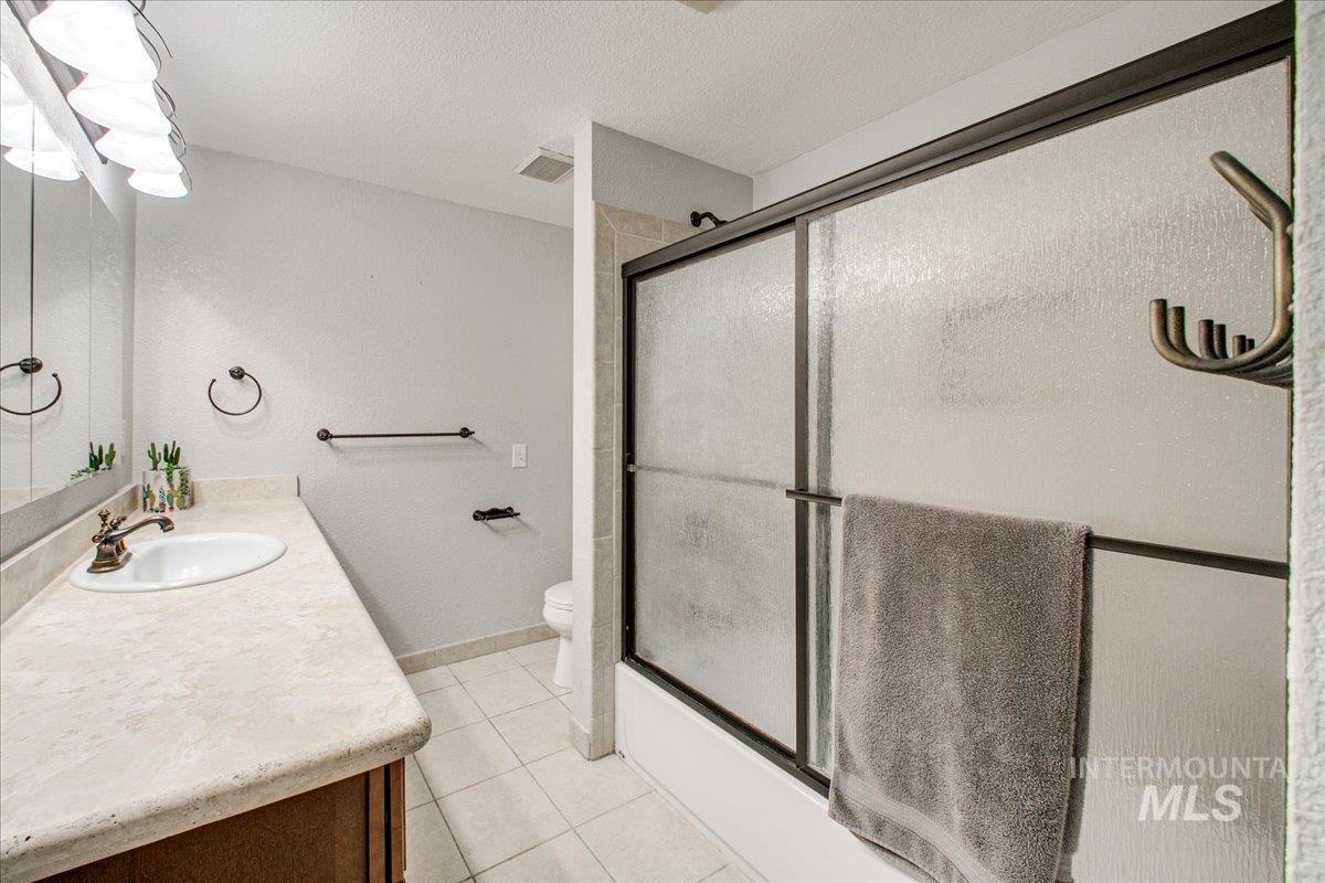 10771 W Amity Road Property Photo 45