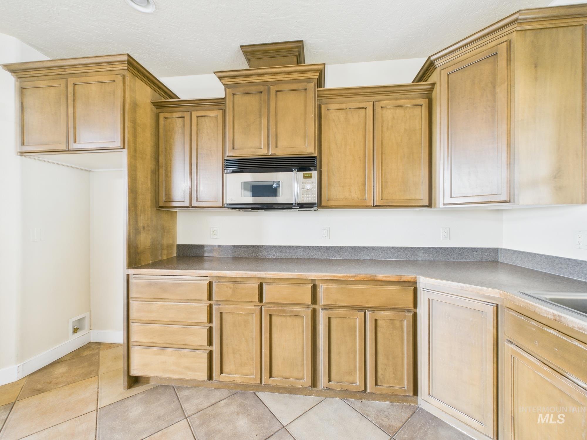 4615 Harvest Lane Property Photo 23