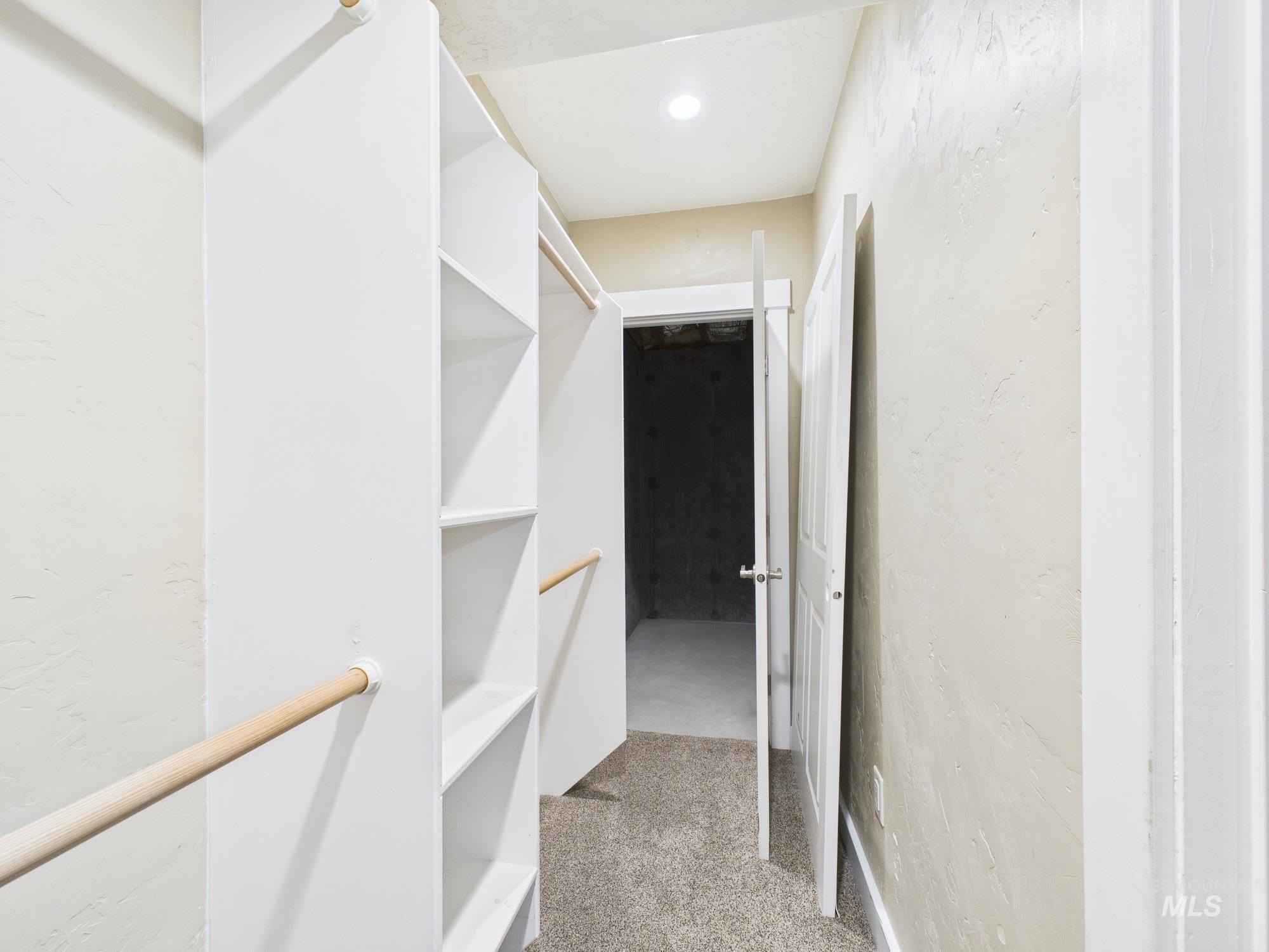 4615 Harvest Lane Property Photo 37