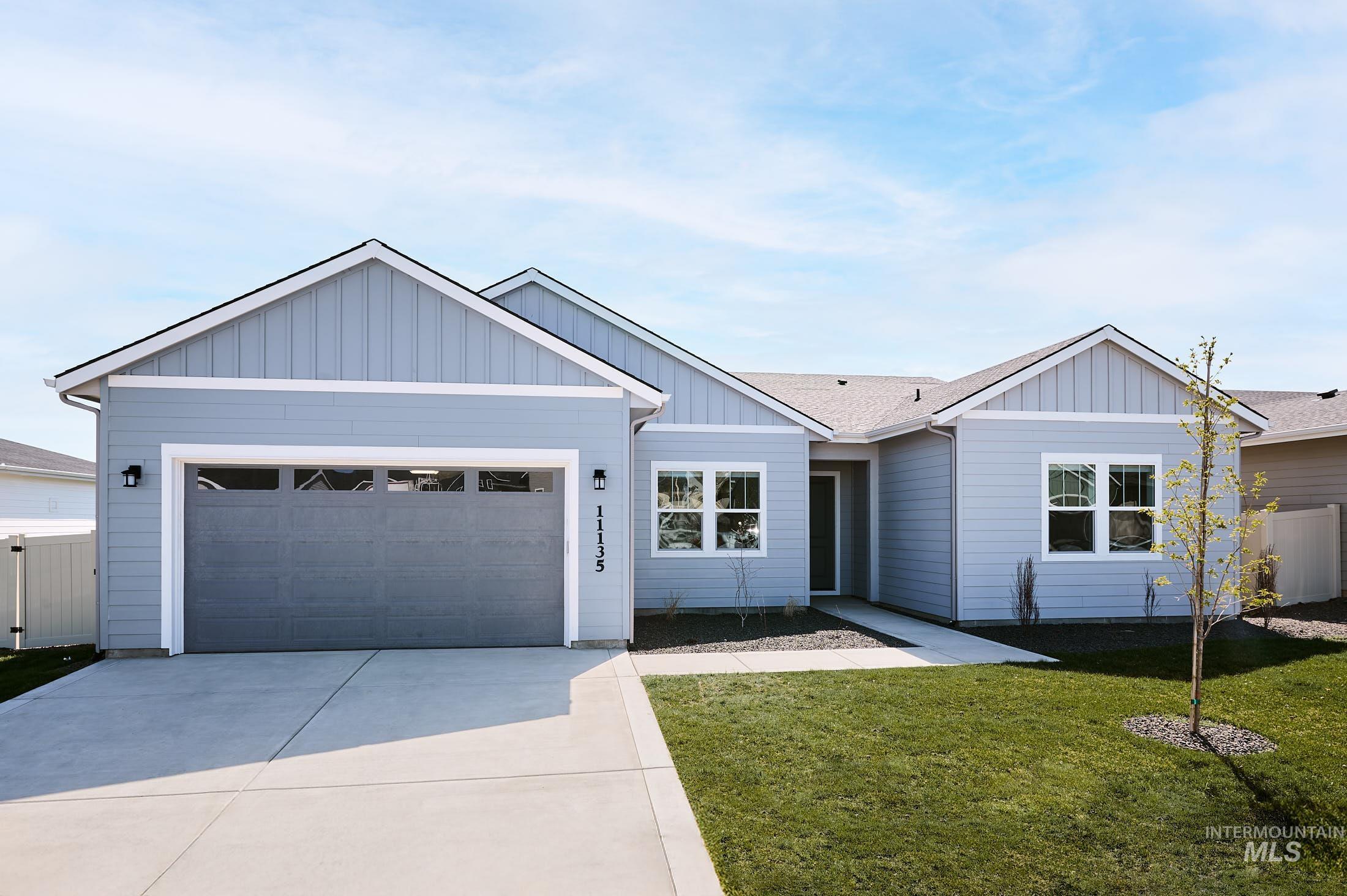 Collina Vista Real Estate Listings Main Image
