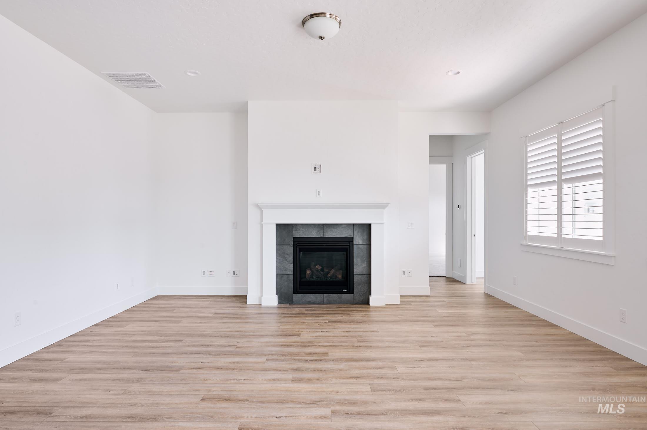 11135 W Threadgrass Street Property Photo 9