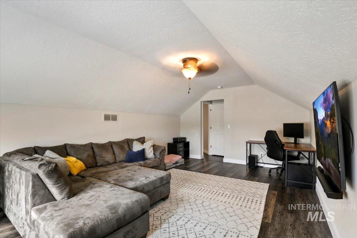 2018 S Palamar Ct Property Photo 23