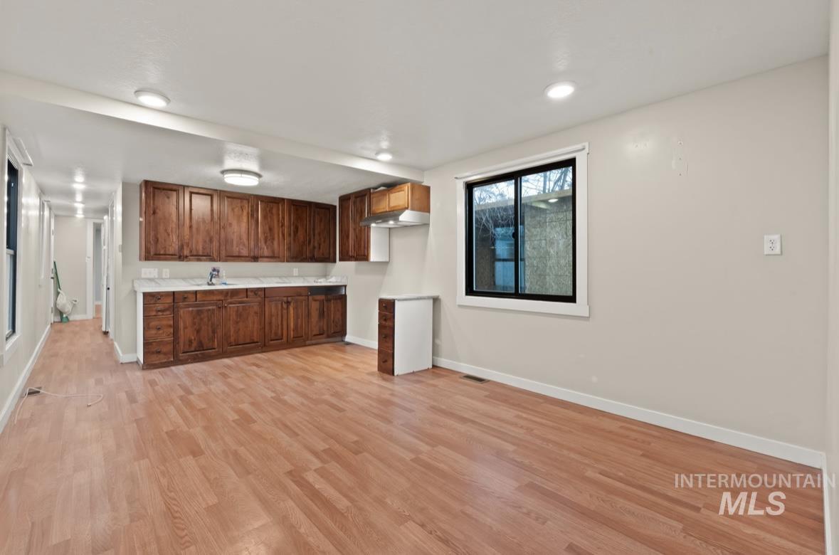111 E Simplot Blvd Property Photo 10