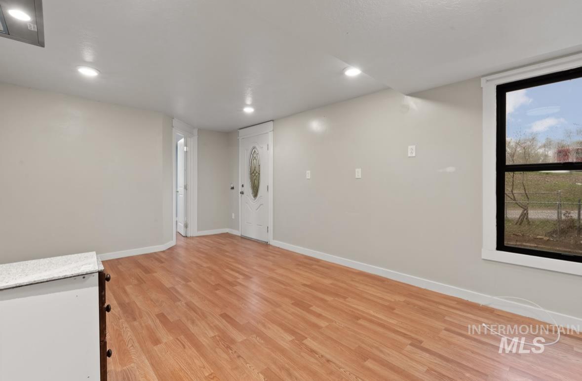 111 E Simplot Blvd Property Photo 13