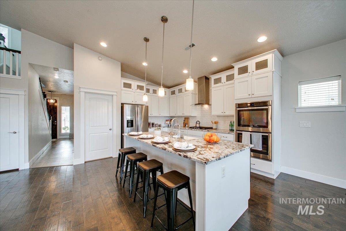 1456 Strauss Property Photo 3