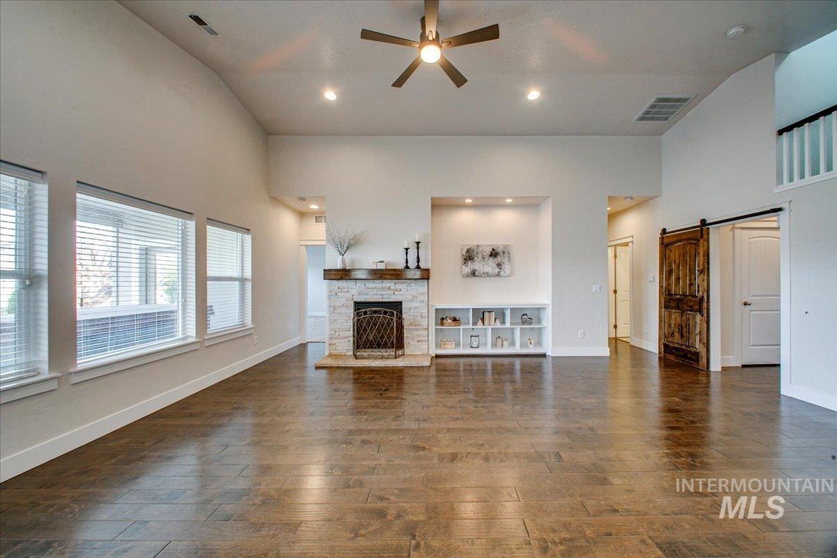 1456 Strauss Property Photo 14