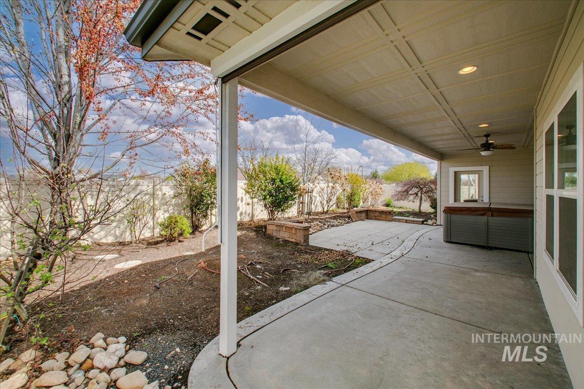 1456 Strauss Property Photo 34