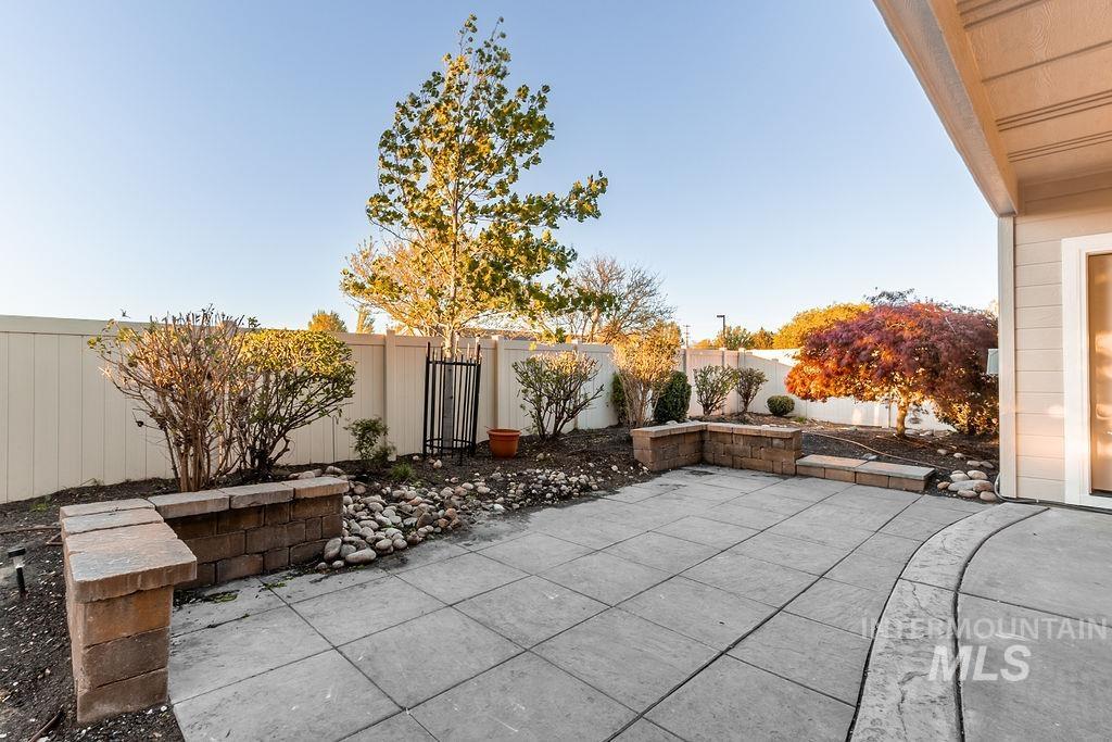 1456 Strauss Property Photo 36