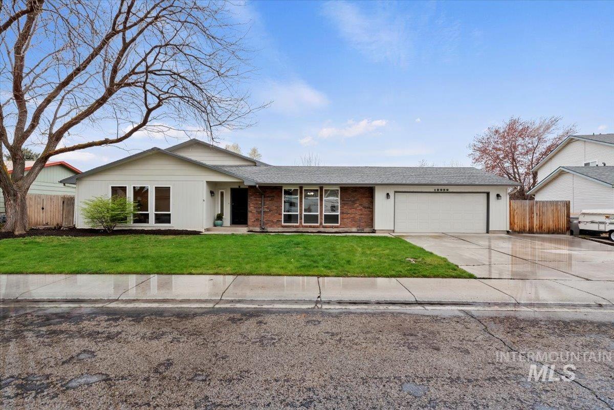 12029 W Jody Drive Property Photo
